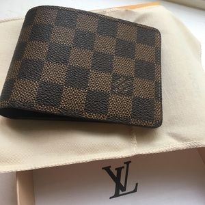 Louis Vuitton men’s wallet